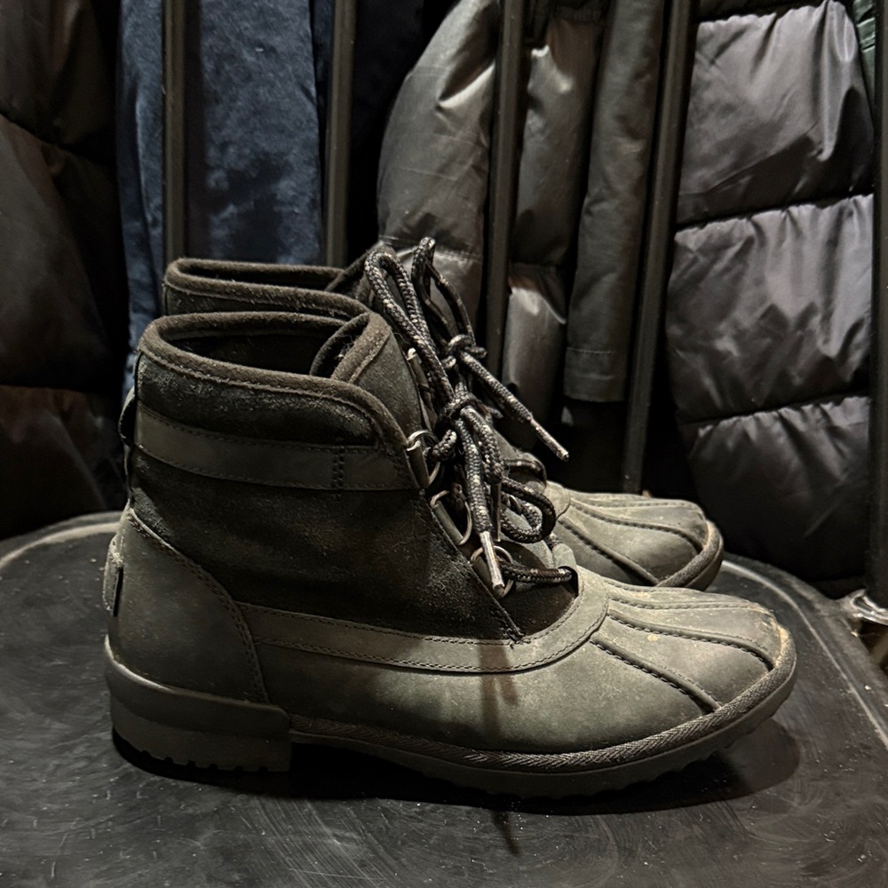 Ugg Greda Boot - image 1